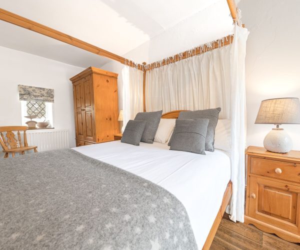 Potter's Wheel - Master Double Bedroom