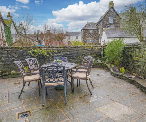 Smithy Cottage - Garden