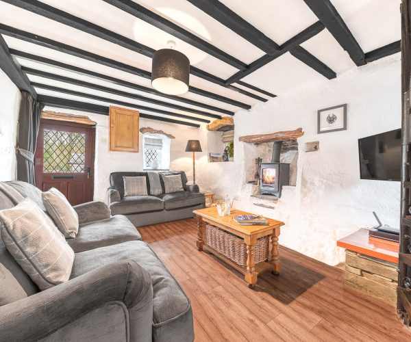 Potter's Wheel - Lounge