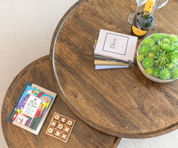 Edge Mere Apartment Lounge