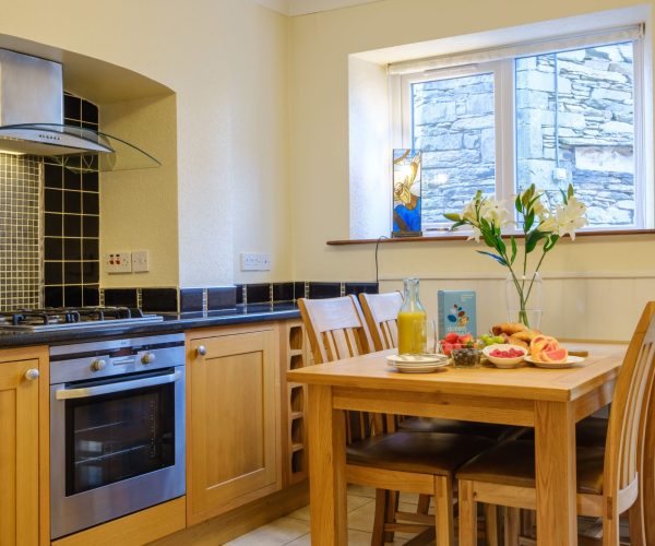 Victory Cottage Kitchen