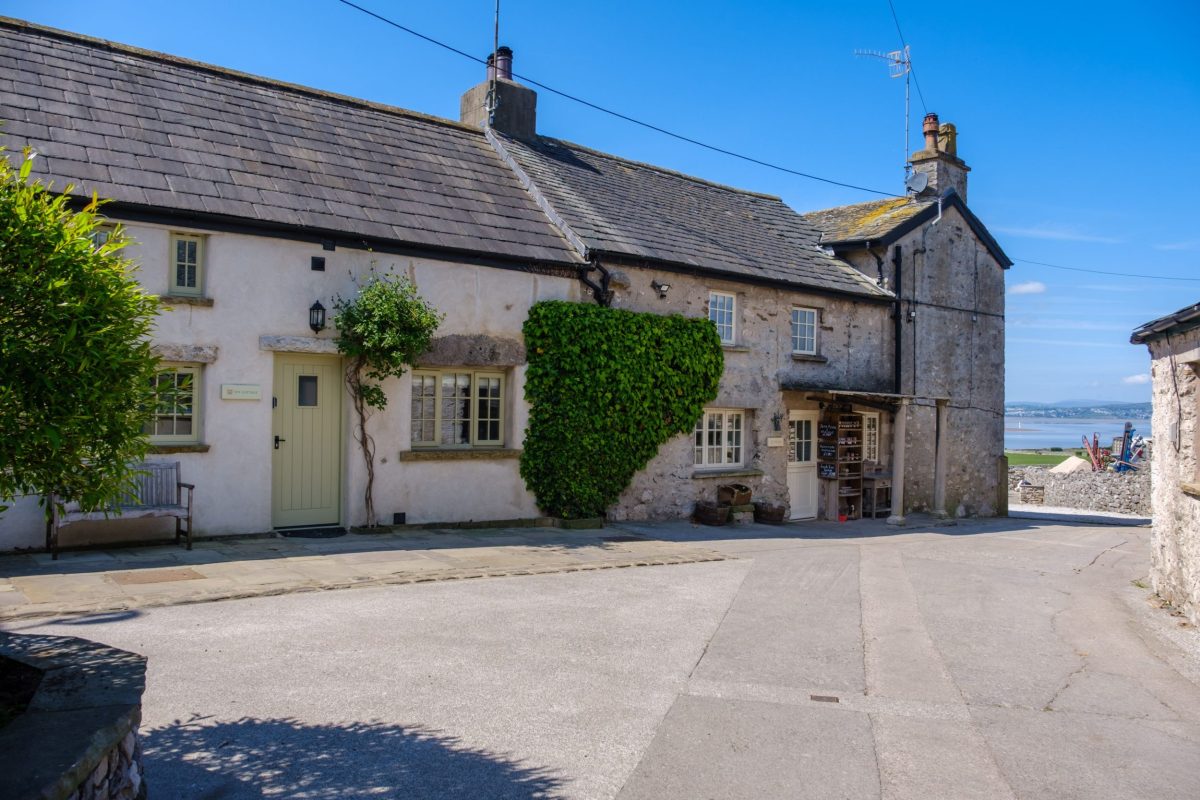 Ivy Cottage Exterior