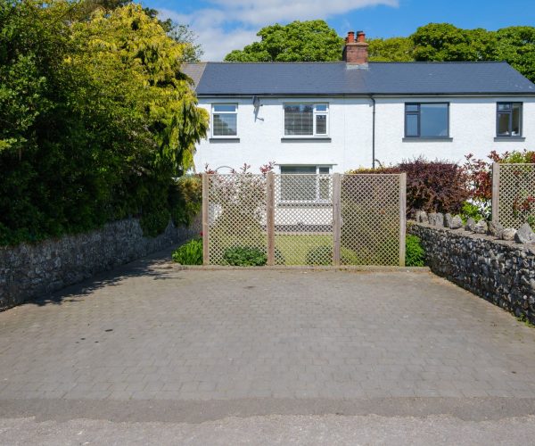 The Bolt Hole Parking