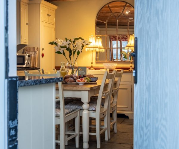 Smithy Cottage, Hawkshead Holiday Cottage - Kitchen Diner Entrance