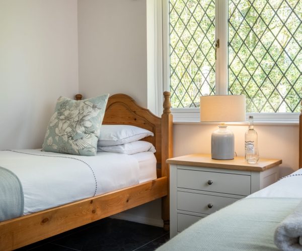 Potter's Wheel Ground Floor Twin Bedroom