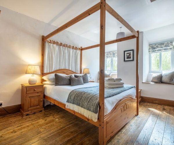 Potter's Wheel First Floor Master Bedroom