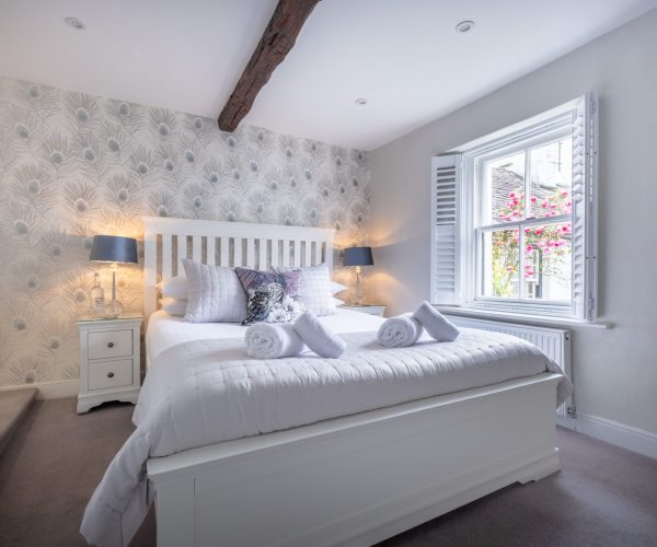 Ross Cottage Holiday Cottage in Hawkshead Master Bedroom