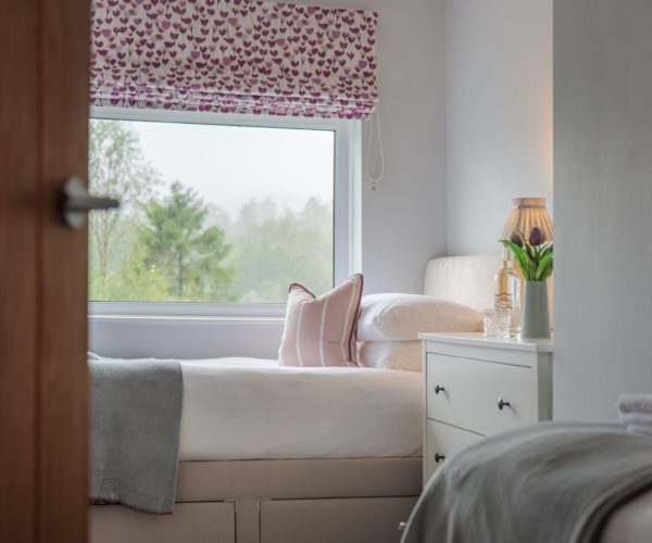 Number One Chapel Stile & Langdale Holiday Cottage Twin Bedroom