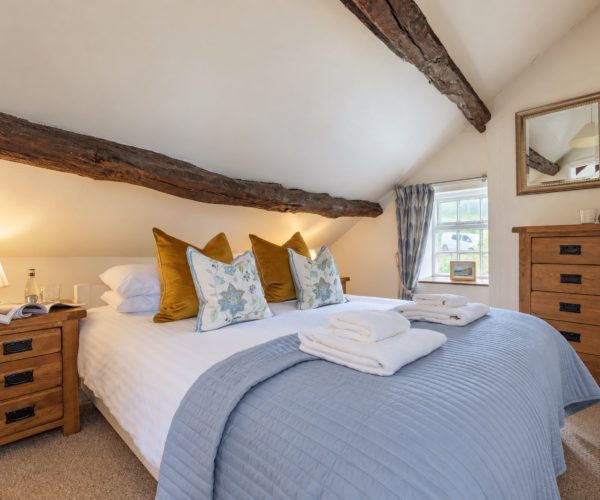 Hawkshead Hideaway King-Size Bedroom