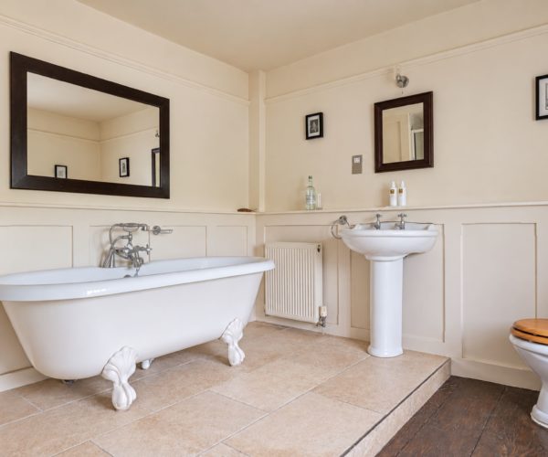 Characterful Lake District Cottage Bathroom with Roll Top Bath